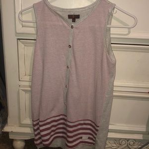 Very cute shirt too small to put on!!